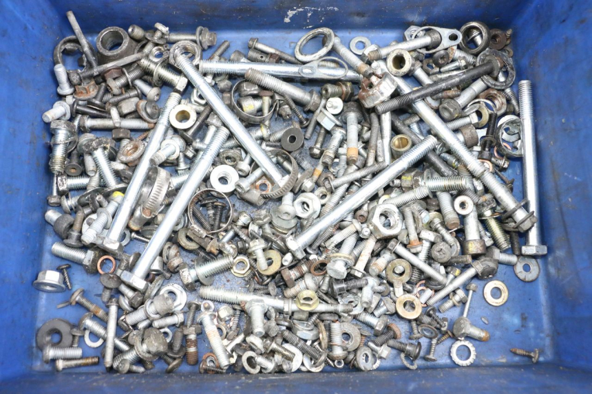 photo de SACO DE PARAFUSOS E FIXADORES PIAGGIO MP3 500 (2011 - 2015) - Vista principal