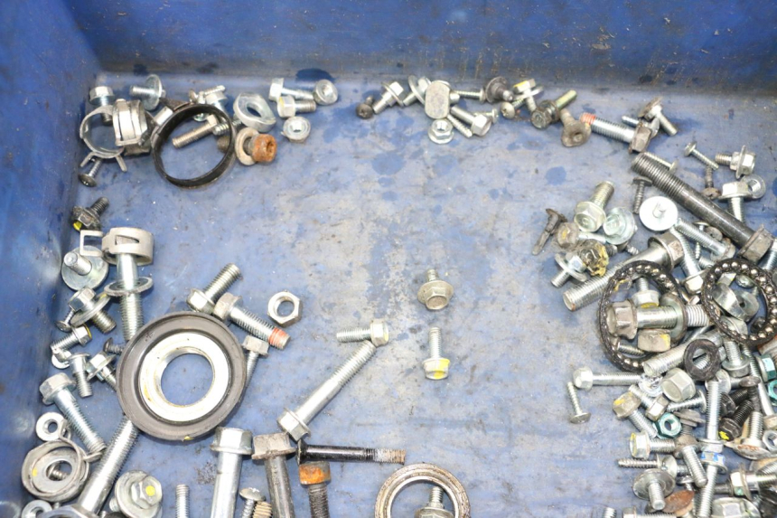photo de SACO DE PARAFUSOS E FIXADORES HONDA PCX (JF57/JF64) 125 (2014 - 2018) - Detalhe da peça