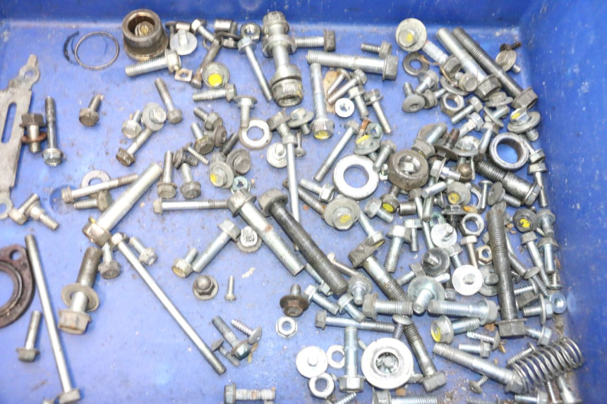 photo de SACO DE PARAFUSOS E FIXADORES HONDA PCX (JF57/JF64) 125 (2014 - 2018) - Detalhe da peça