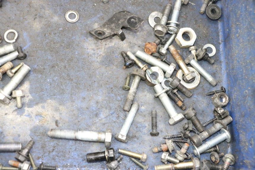 photo de SACO DE PARAFUSOS E FERRAGENS PEUGEOT CITYSTAR 50 (2013 - 2017) - Detalhe da peça