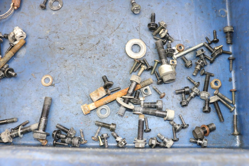 photo de SACO DE PARAFUSOS E FERRAGENS PEUGEOT KISBEE 4T 50 (2018 - 2022) - Detalhe da peça