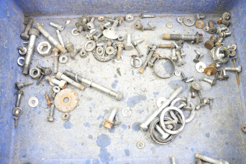 photo de SACO DE PARAFUSOS E FERRAGENS PIAGGIO VESPA LX 2T 50 (2005 - 2013) - Vista principal