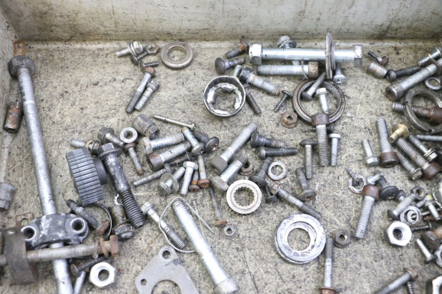 photo de SACO DE PARAFUSOS E FERRAGENS PIAGGIO VESPA S 2T 50 (2007 - 2014) - Detalhe da peça