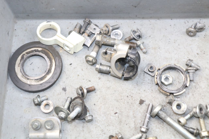 photo de SACO DE PARAFUSOS E FIXADORES SUZUKI RMZ RM-Z 450 (2008 - 2011) - Ampliação técnica