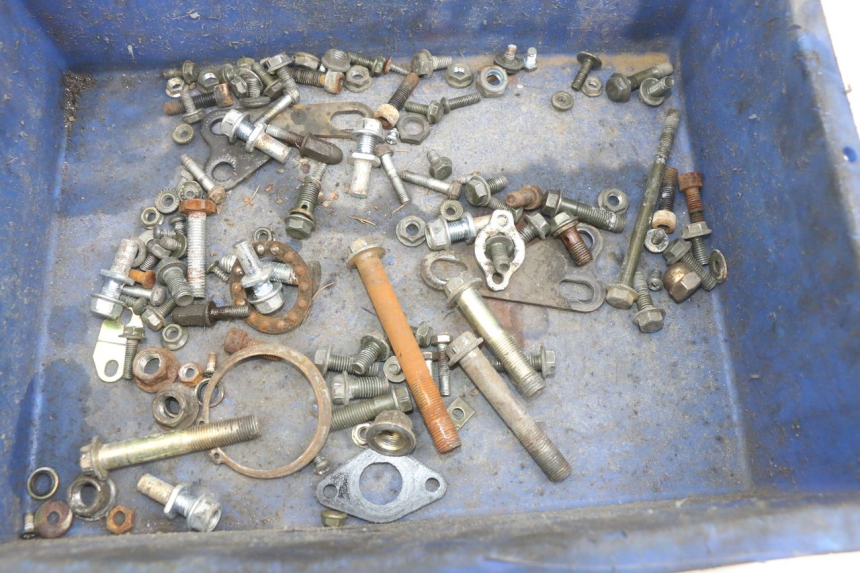 photo de SACO DE PARAFUSOS E FIXADORES YAMASAKI ROADSTER 50 (2013 - 2018) - Detalhe da peça