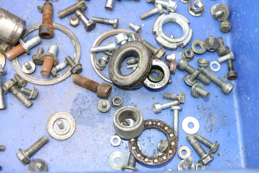 photo de SACO DE PARAFUSOS E FIXADORES YAMASAKI ROADSTER 50 (2013 - 2018) - Ampliação técnica