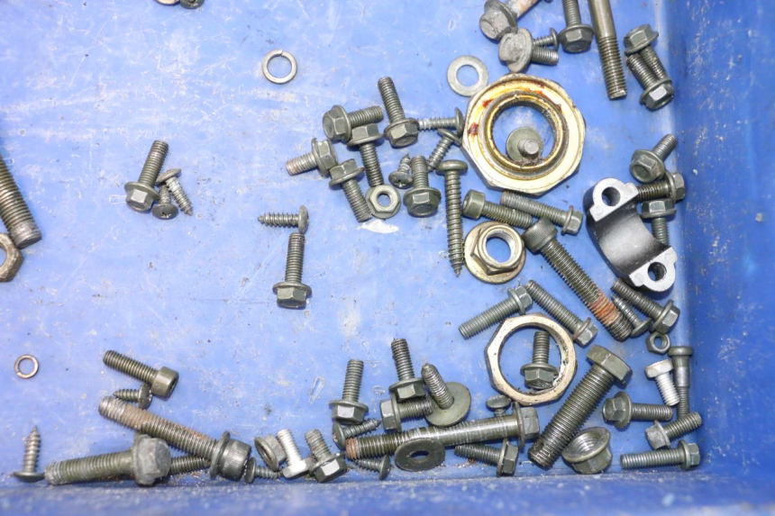 photo de SACO DE PARAFUSOS E FERRAGENS TNT MOTOR ROMA 12' 2T 50 (2007 - 2018) - Ampliação técnica