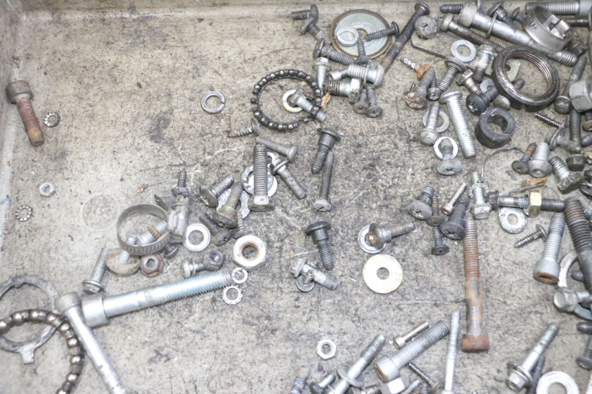 photo de SACO DE PARAFUSOS E FERRAGENS GILERA RUNNER SL 50 (2006 - 2009) - Detalhe da peça