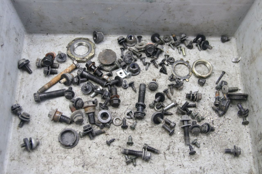 photo de SACO DE PARAFUSOS E FERRAGENS LVNENG S5 1 (2019 - 2023) - Vista principal