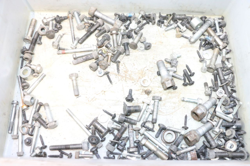 photo de SACO DE PARAFUSOS E FERRAGENS PEUGEOT SATELIS 125 (2013 - 2018) - Vista principal