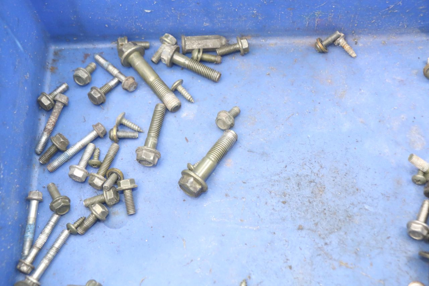 photo de SACO DE PARAFUSOS E FIXADORES JM MOTORS SC 4T 50 (2012 - 2017) - Zoom do estado de desgaste