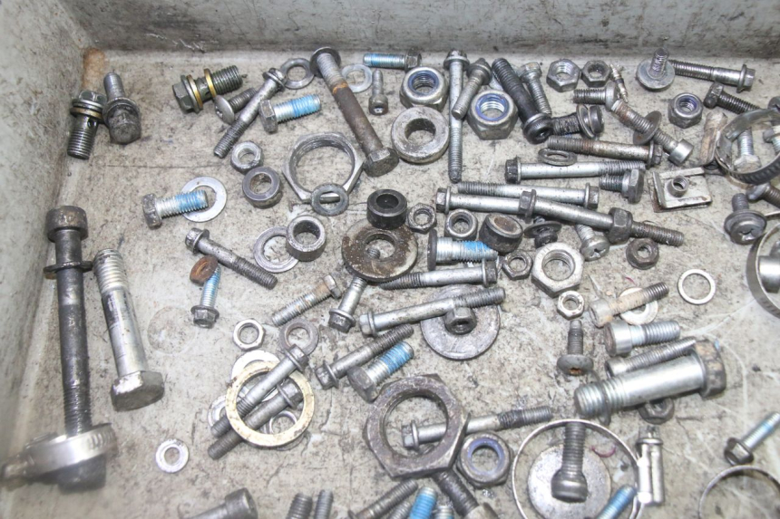 photo de SACO DE PARAFUSOS E FERRAGENS DERBI SENDA SM DRD 50 (2008 - 2013) - Detalhe da peça
