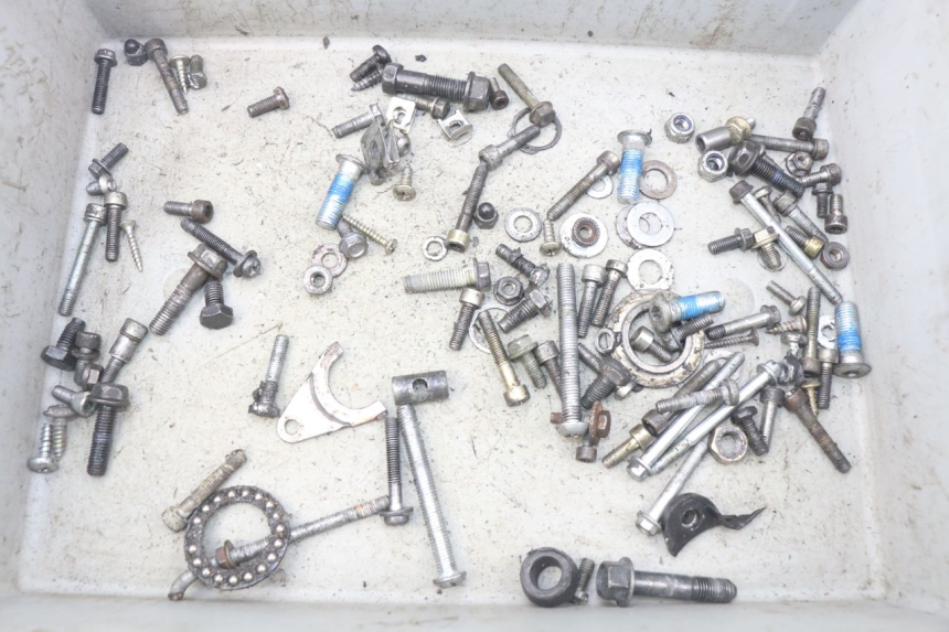 photo de SACO DE PARAFUSOS E FERRAGENS YAMAHA SLIDER NAKED 50 (2004 - 2018) - Vista principal