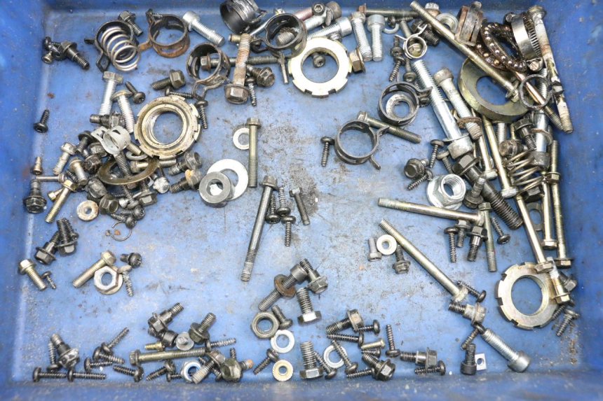 photo de SACO DE PARAFUSOS E FERRAGENS PEUGEOT SPEEDFIGHT 4 2T 50 (2015 - 2019) - Detalhe da peça