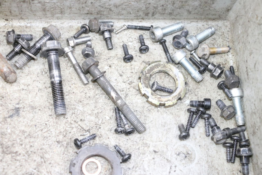 photo de SACO DE PARAFUSOS E FIXADORES PEUGEOT SPEEDFIGHT 4 4T EFI 50 (2021 - 2025) - Vista geral