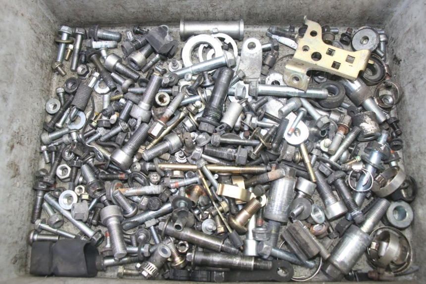 photo de SACO DE PARAFUSOS E FERRAGENS HONDA ST PAN EUROPEAN 1300 (2002 - 2013) - Vista principal