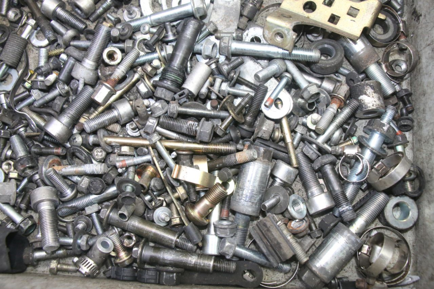 photo de SACO DE PARAFUSOS E FERRAGENS HONDA ST PAN EUROPEAN 1300 (2002 - 2013) - Ampliação técnica