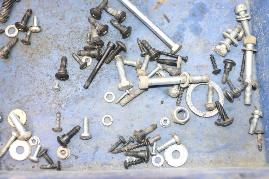 photo de SACO DE PARAFUSOS E FIXADORES GILERA STALKER 50 (2004 - 2014) - Zoom do estado de desgaste
