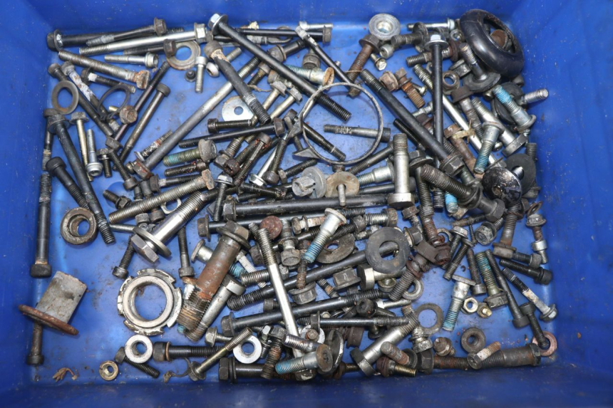 photo de SACO DE PARAFUSOS E FIXADORES SUZUKI GSXF GSX F 600 (1988 - 1997) - Vista principal