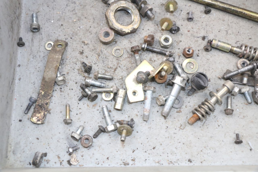 photo de SACO DE PARAFUSOS E FERRAGENS PEUGEOT SV 80 (1993 - 1997) - Detalhe da peça