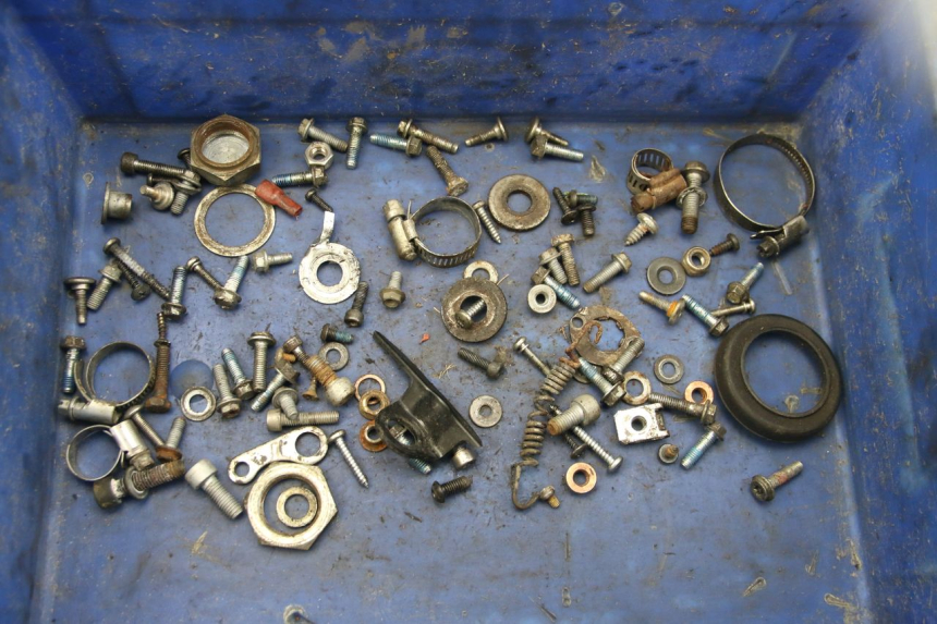 photo de SACO DE PARAFUSOS E FIXADORES APRILIA SX 50 (2011 - 2017) - Vista principal