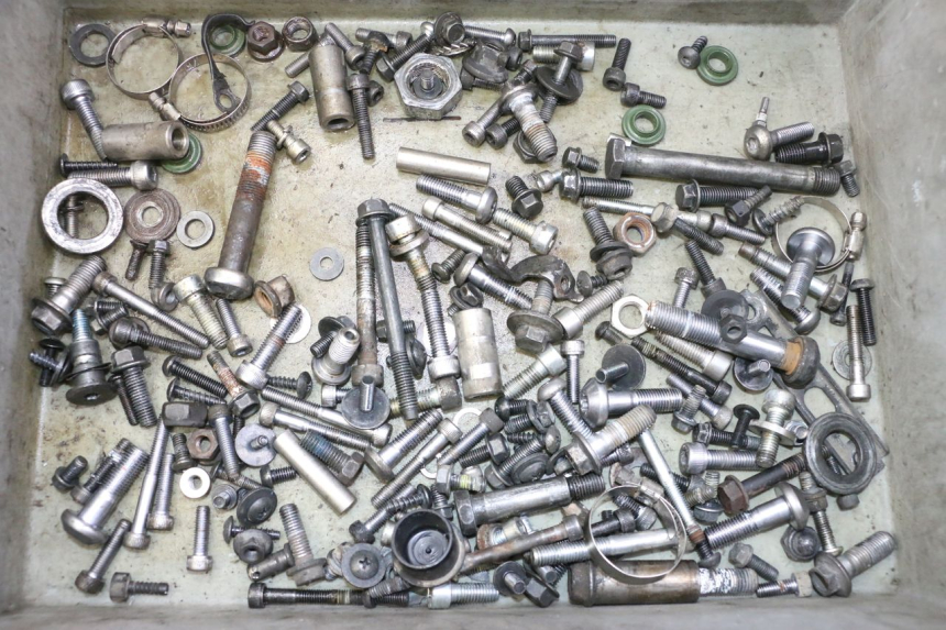 photo de SACO DE PARAFUSOS E FIXADORES YAMAHA TDM ABS 900 (2002 - 2014) - Vista principal
