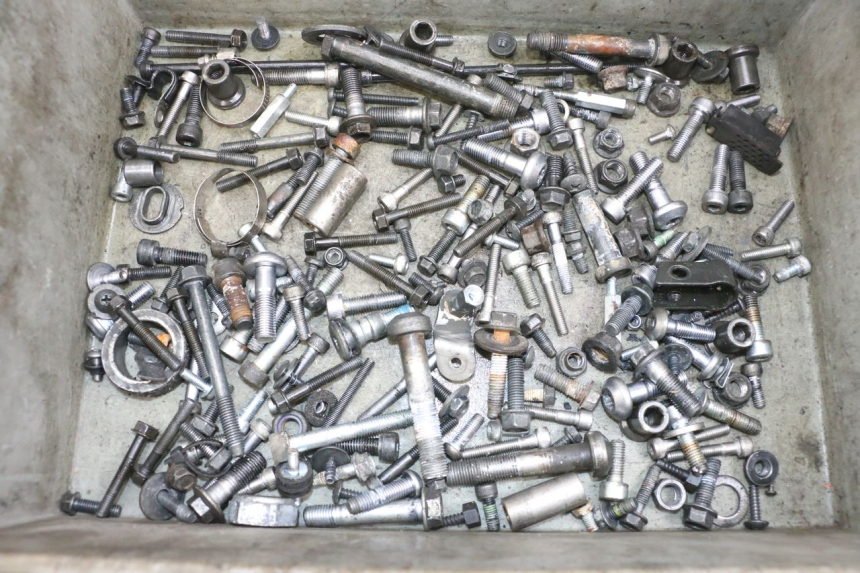 photo de SACO DE PARAFUSOS E FIXADORES YAMAHA TDM ABS 900 (2002 - 2014) - Vista principal