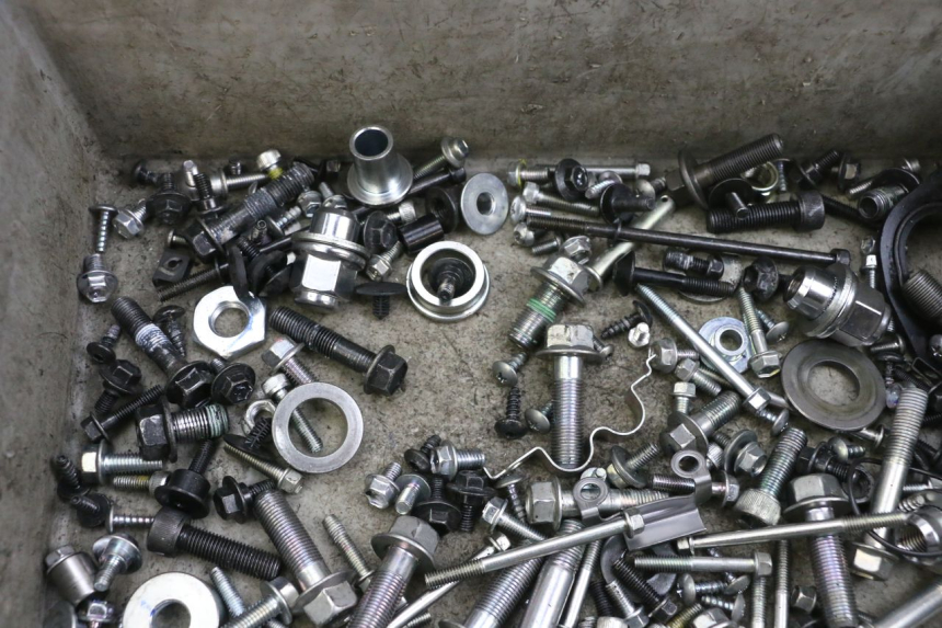 photo de SACO DE PARAFUSOS E FIXADORES YAMAHA TRICITY 300 (2020 - 2024) - Detalhe da peça