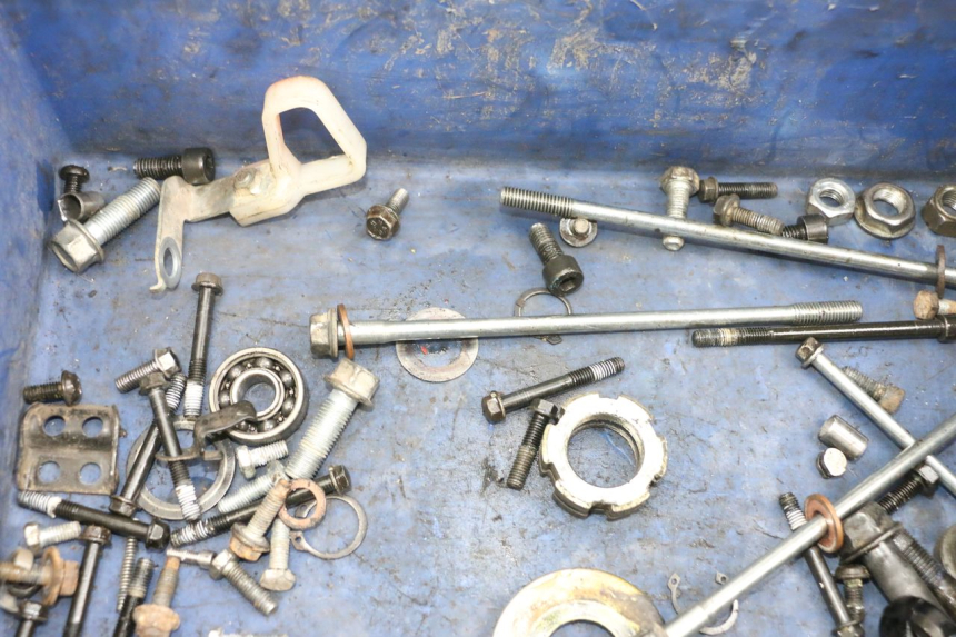 photo de SACO DE PARAFUSOS E FERRAGENS YAMAHA TTR 125 (2000 - 2020) - Detalhe da peça