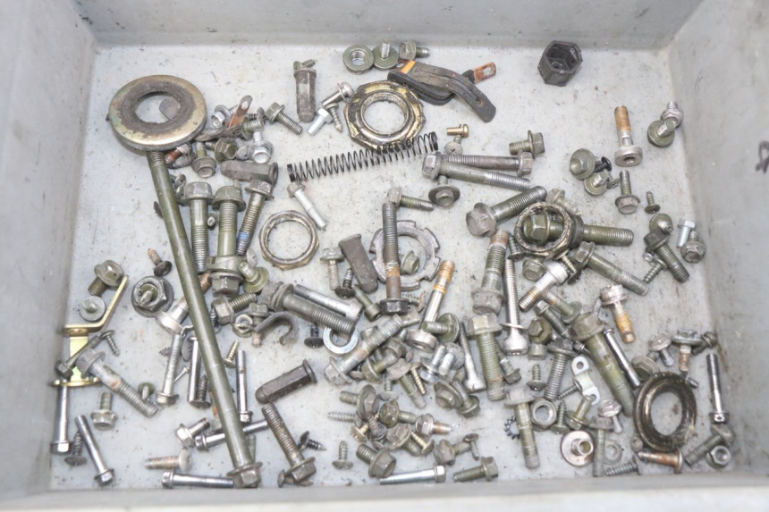 photo de SACO DE PARAFUSOS E FIXADORES PEUGEOT TWEET 4T 50 (2018 - 2022) - Detalhe da peça