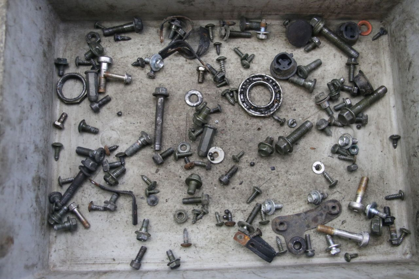 photo de SACO DE PARAFUSOS E FIXADORES PEUGEOT TWEET 4T 50 (2010 - 2014) - Vista principal