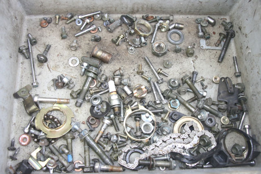 photo de SACO DE PARAFUSOS E FERRAGENS PEUGEOT TWEET 4T 50 (2014 - 2019) - Detalhe da peça