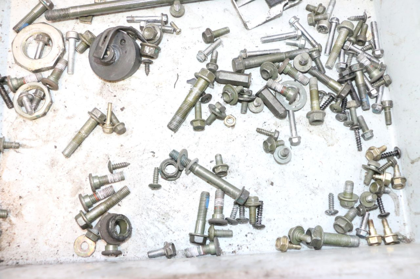 photo de SACO DE PARAFUSOS E FIXADORES PEUGEOT TWEET 4T 50 (2018 - 2022) - Detalhe da peça