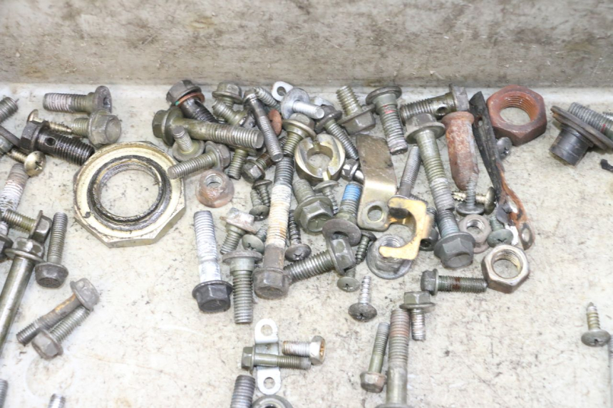 photo de SACO DE PARAFUSOS E FERRAGENS PEUGEOT TWEET PRO CARGO 50 (2018 - 2022) - Detalhe da peça
