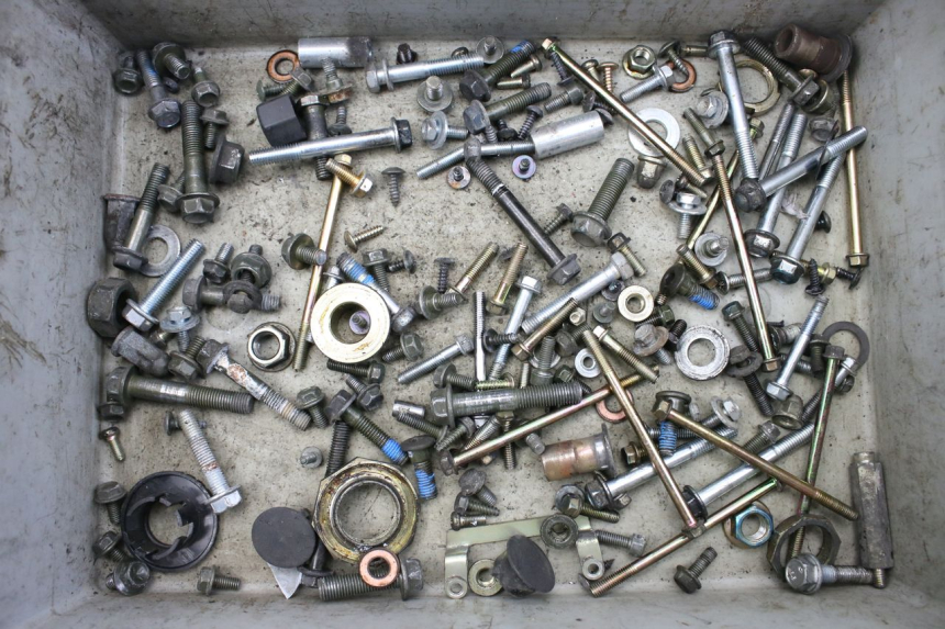 photo de SACO DE PARAFUSOS E FERRAGENS PEUGEOT TWEET 125 (2010 - 2017) - Vista principal
