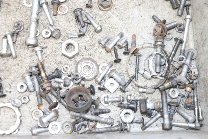 photo de SACO DE PARAFUSOS E FERRAGENS PIAGGIO VESPA GTS SUPER IE 125 (2009 - 2016) - Ampliação técnica