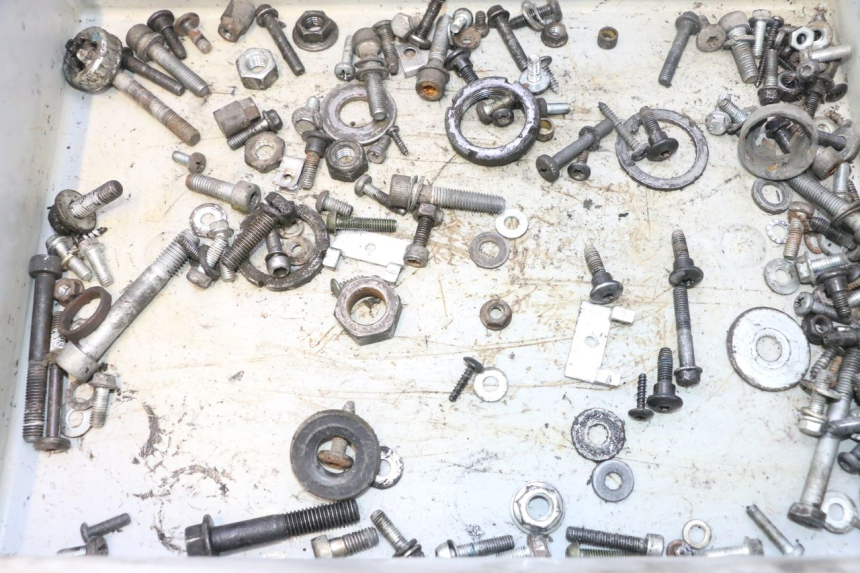 photo de SACO DE PARAFUSOS E FERRAGENS PIAGGIO VESPA PRIMAVERA 2T 50 (2013 - 2018) - Vista geral