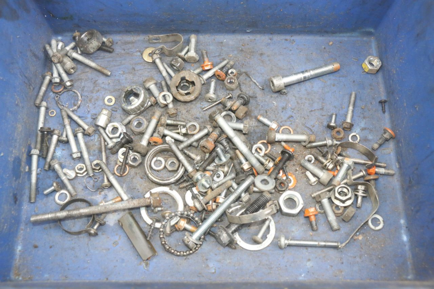 photo de SACO DE PARAFUSOS E FERRAGENS PIAGGIO VESPA S 2T 50 (2007 - 2014) - Vista principal