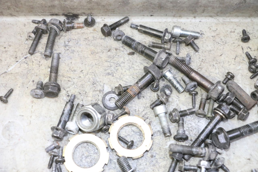 photo de SACO DE PARAFUSOS E FERRAGENS PEUGEOT VIVACITY NEW 4T 50 (2008 - 2017) - Detalhe da peça