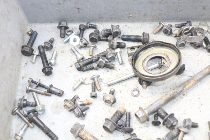photo de SACO DE PARAFUSOS E FERRAGENS YAMAHA WR R 125 (2009 - 2017) - Ampliação técnica