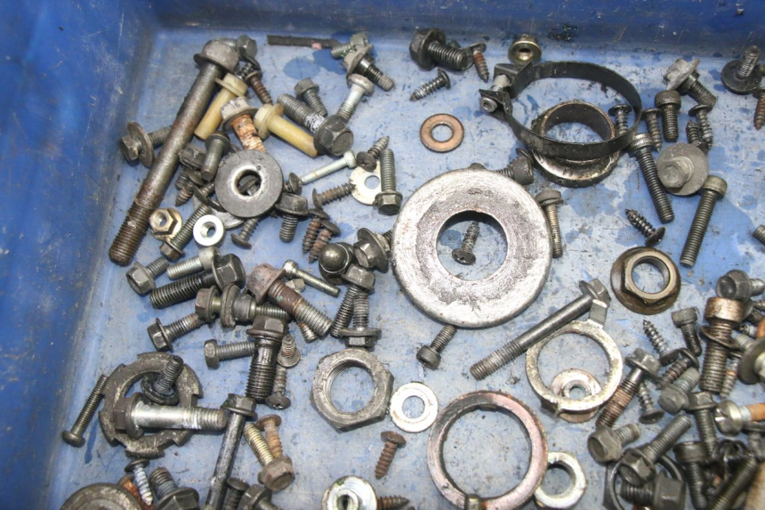 photo de SACO DE PARAFUSOS E FERRAGENS YAMAHA XMAX X-MAX 125 (2006 - 2009) - Vista principal