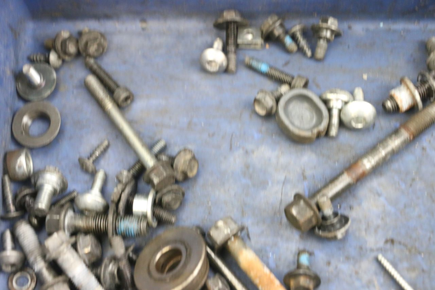 photo de SACO DE PARAFUSOS E FERRAGENS YAMAHA X-MAX XMAX 125 (2010 - 2013) - Ampliação técnica