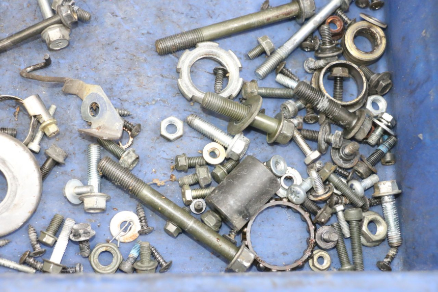 photo de SACO DE PARAFUSOS E FERRAGENS YAMAHA XMAX X-MAX 125 (2006 - 2009) - Detalhe da peça