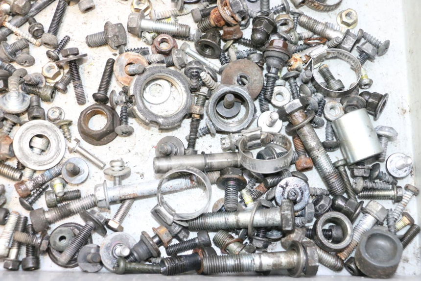 photo de SACO DE PARAFUSOS E FERRAGENS YAMAHA X-MAX XMAX 125 (2010 - 2013) - Ampliação técnica