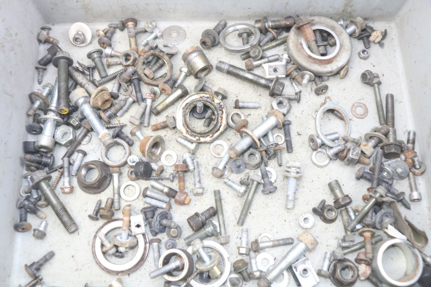 photo de SACO DE PARAFUSOS E FERRAGENS PIAGGIO X7 125 (2007 - 2013) - Detalhe da peça
