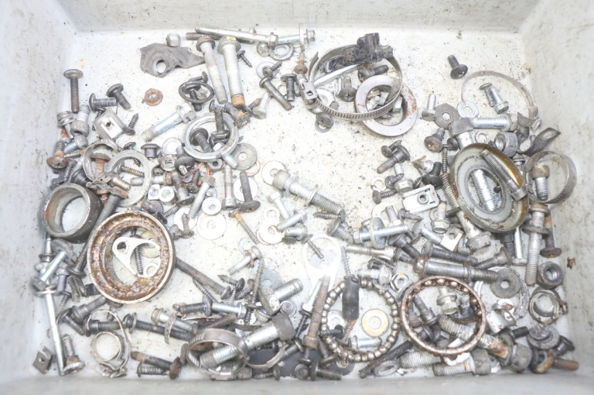 photo de SACO DE PARAFUSOS E FIXADORES PIAGGIO XEVO - X EVO 125 (2007 - 2017) - Vista principal