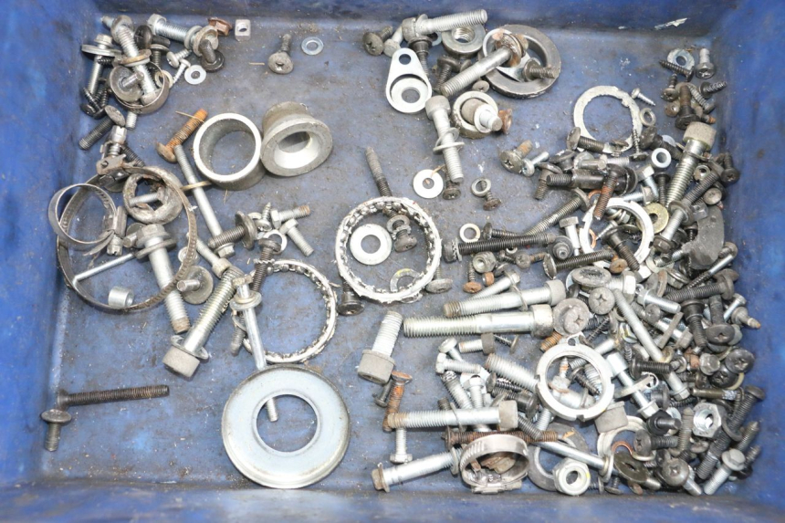 photo de SACO DE PARAFUSOS E FIXADORES PIAGGIO XEVO - X EVO 125 (2007 - 2017) - Vista principal