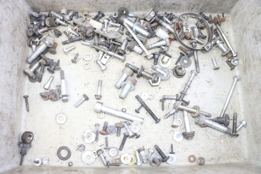 photo de SACO DE PARAFUSOS E FIXADORES PIAGGIO XEVO - X EVO 125 (2007 - 2017) - Vista principal