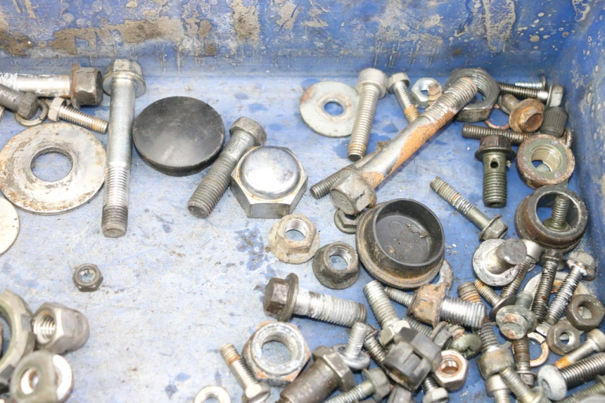 photo de SACO DE PARAFUSOS E FERRAGENS YAMAHA XJN DIVERSION 600 (2000 - 2003) - Vista geral