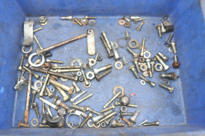 photo de SACO DE PARAFUSOS E FIXADORES PEUGEOT XP6 50 (2006 - 2011) - Vista principal